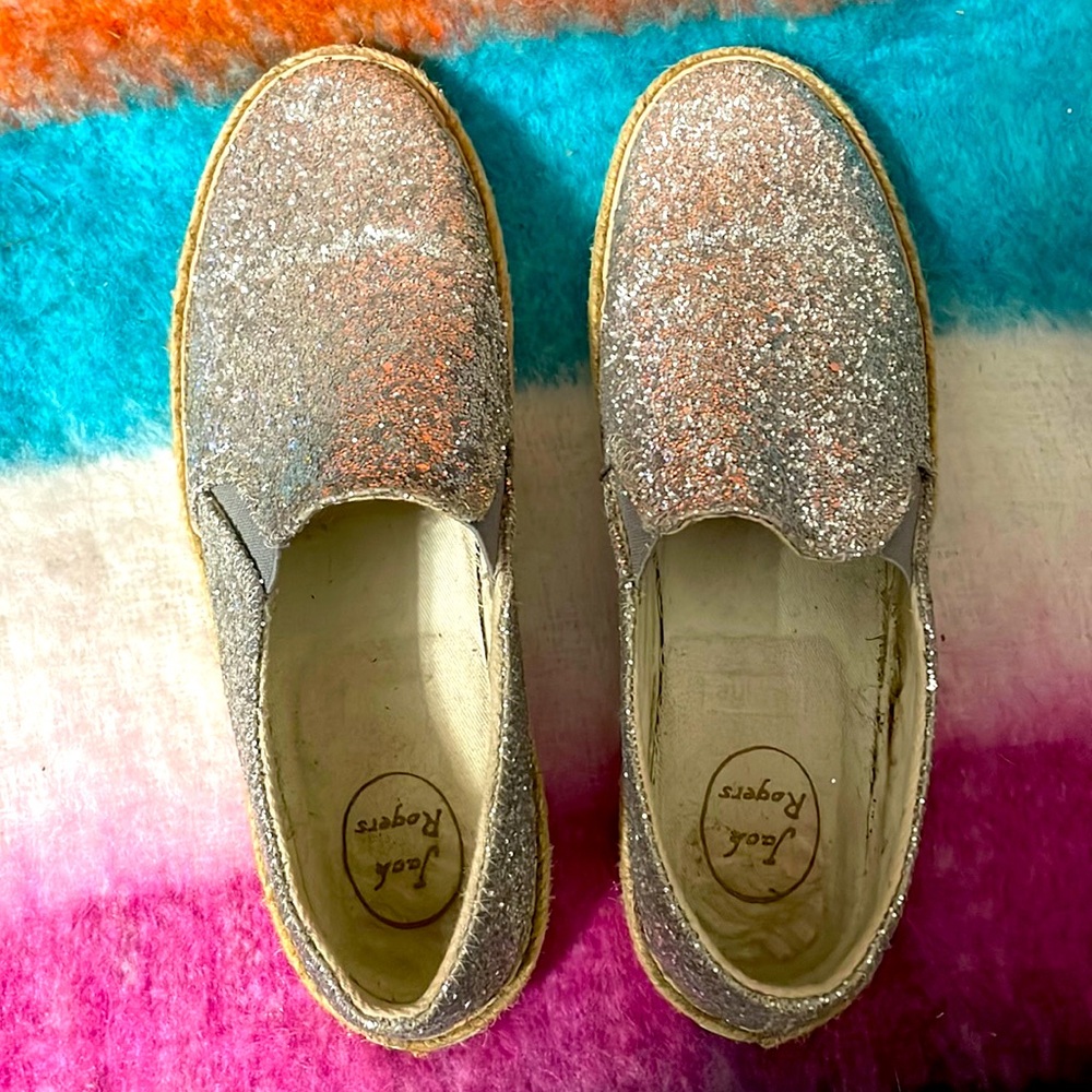 Iconic silver glittery Jack Rogers espadrilles slip ons EXCELLENT condition! 8